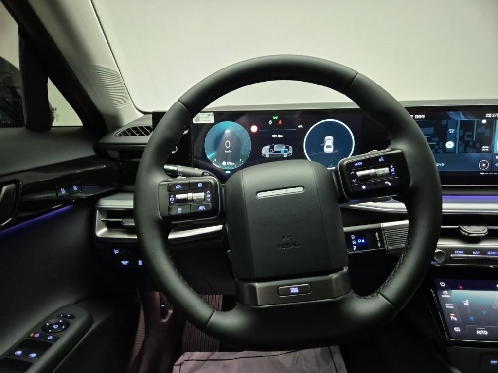 HYUNDAI Grandeur - Vista 11