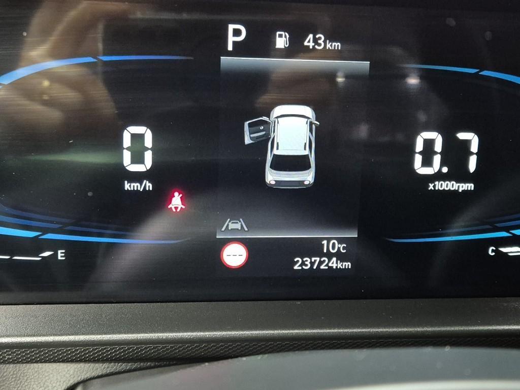 HYUNDAI Casper - Vista 6