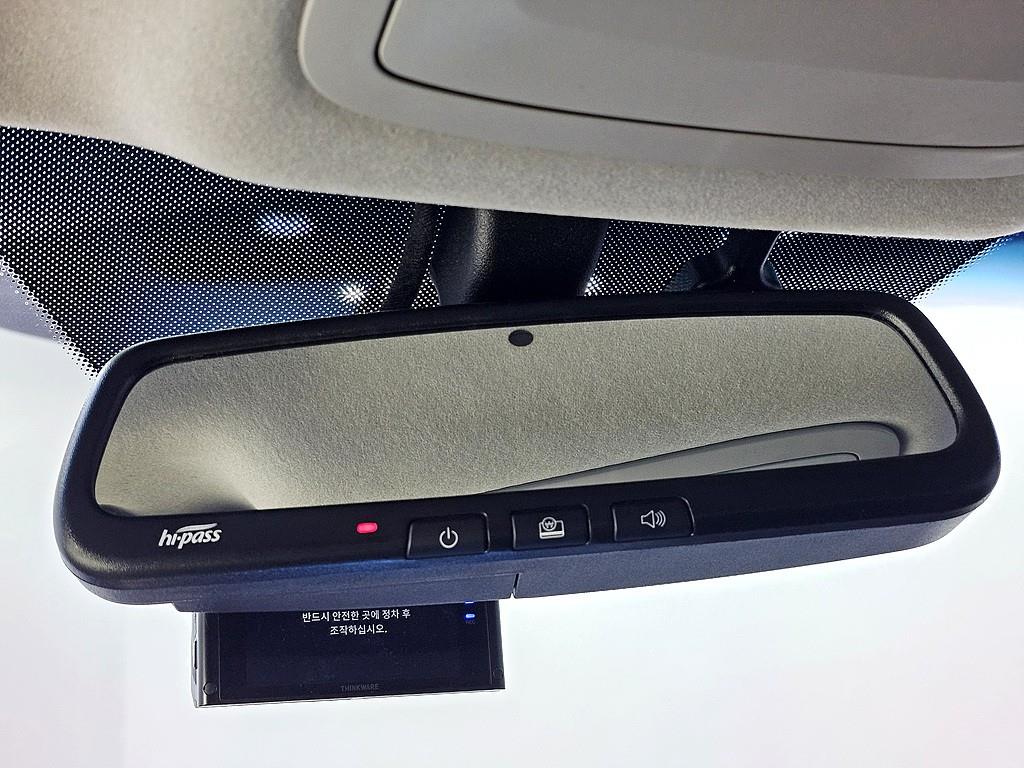 Ssangyong Tivoli - Vista 12