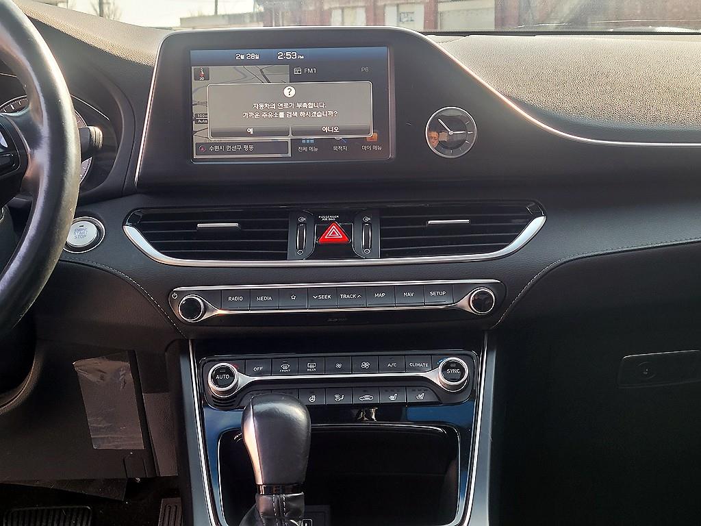 HYUNDAI Grandeur - Vista 10