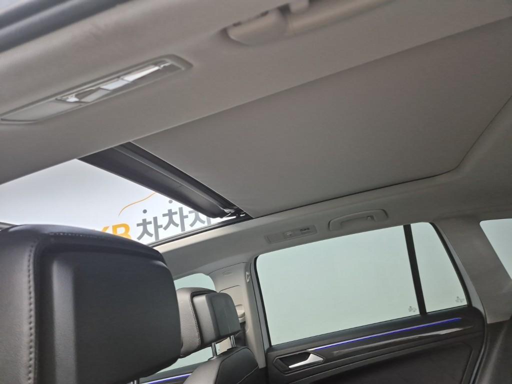 Volkswagen Tiguan 2022 Blanco - Importación desde Corea - HF Imports Iquique - Foto 13