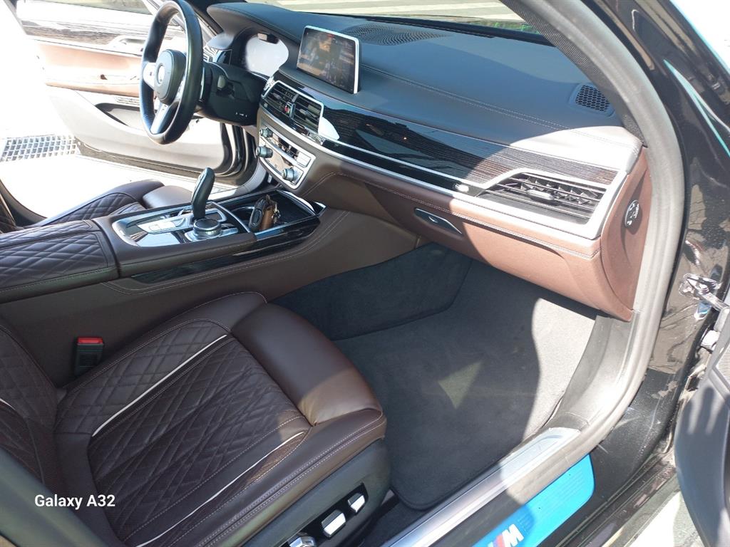 BMW 7 Series 2020 Negro - Importación desde Corea - HF Imports Iquique - Foto 18