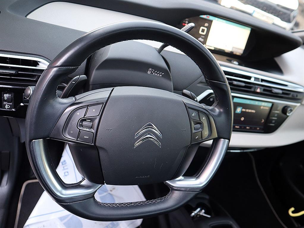 Citroen C4 2017 Amarillo - Importación desde Corea - HF Imports Iquique - Foto 9