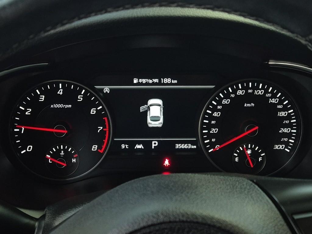 KIA Stinger 2021 Negro - Importación desde Corea - HF Imports Iquique - Foto 13