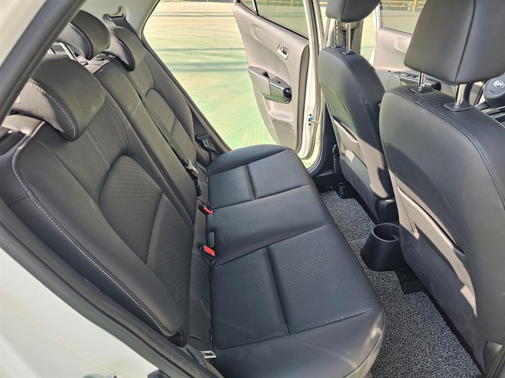 KIA Morning - Vista 11