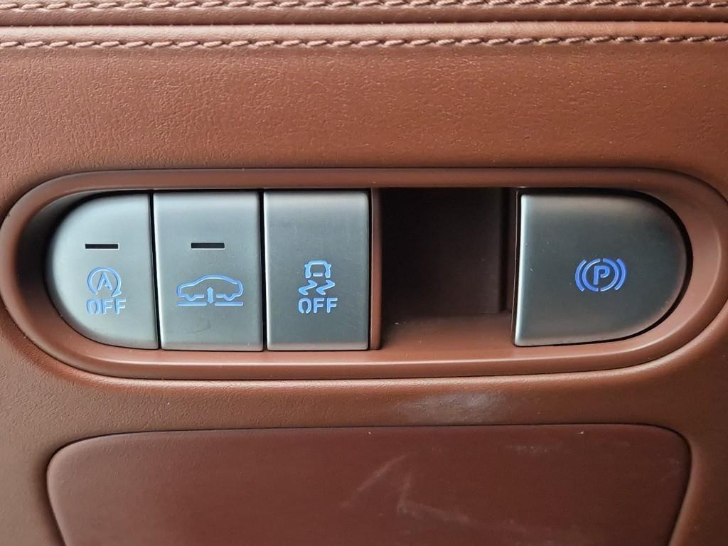 Genesis G90 2023 Negro - Importación desde Corea - HF Imports Iquique - Foto 17