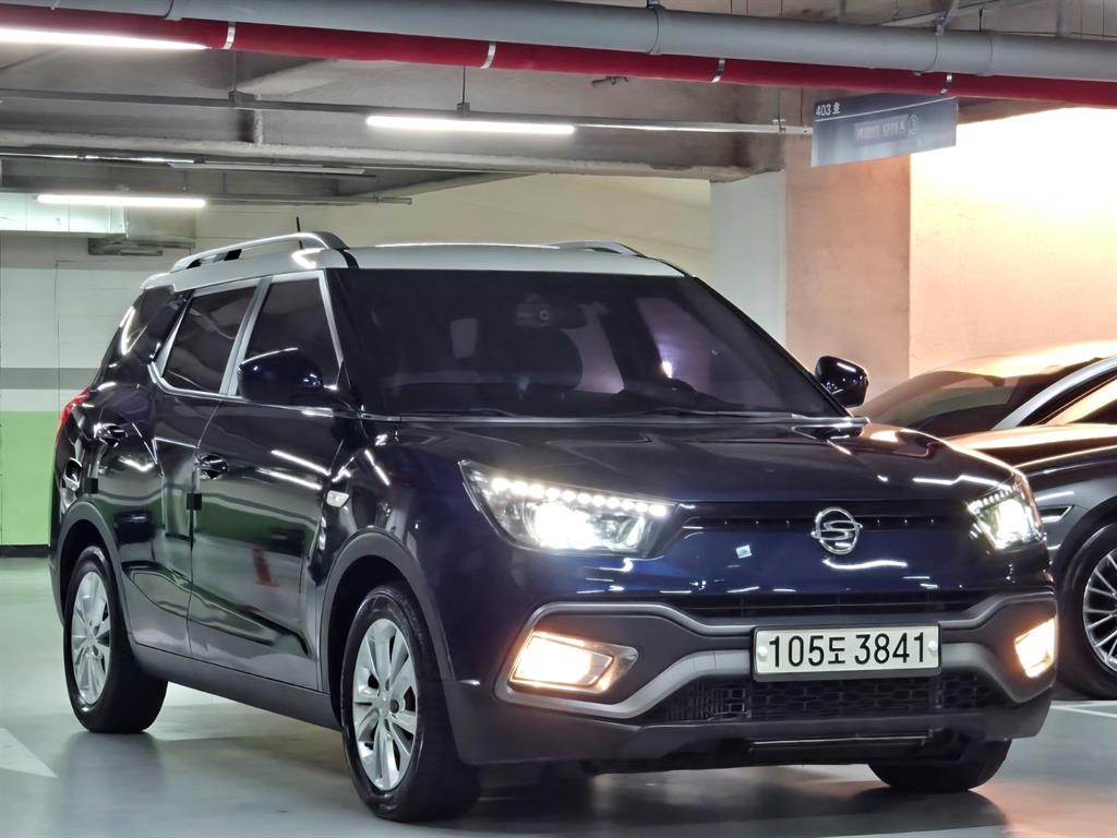 Ssangyong Tivoli - Vista 2