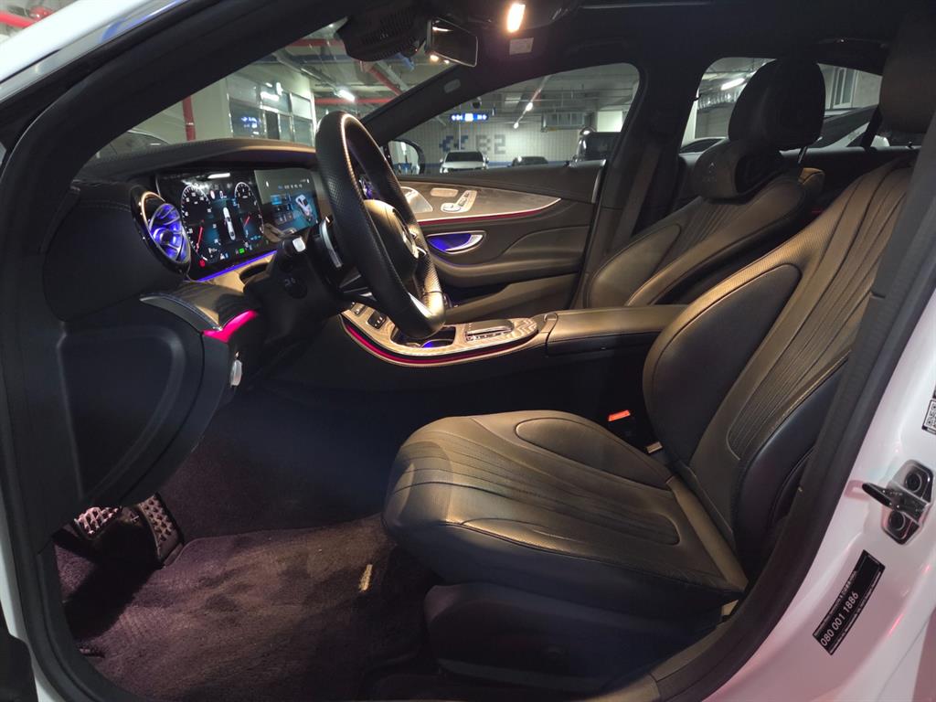 Mercedes Benz CLS Class - Vista 10