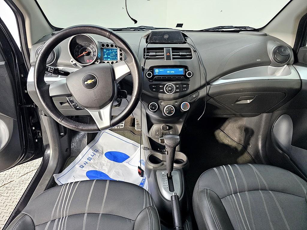 Chevrolet Spark - Vista 5