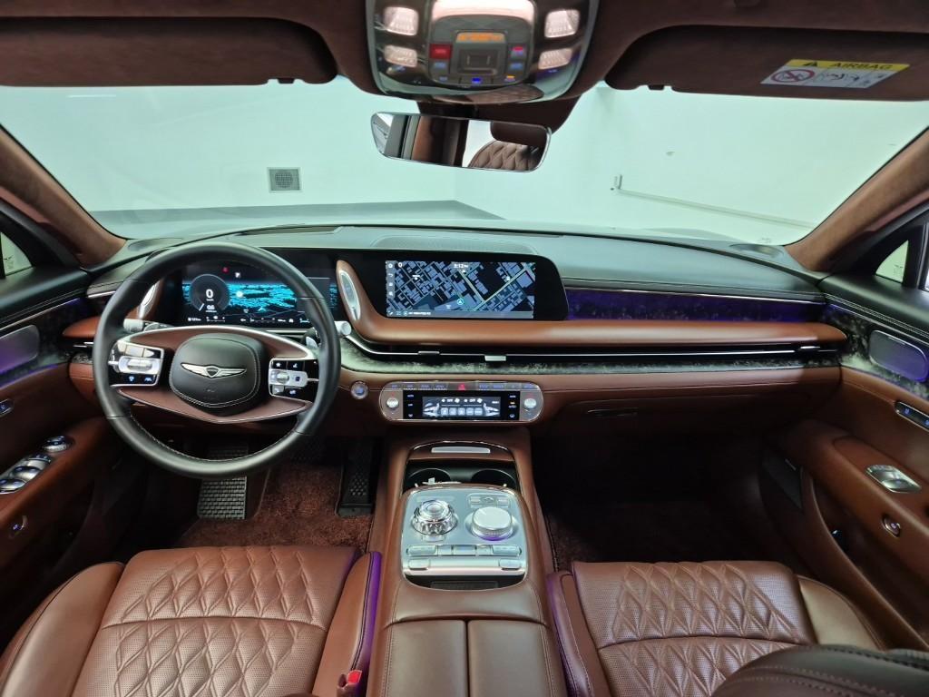 Genesis G90 - Vista 7