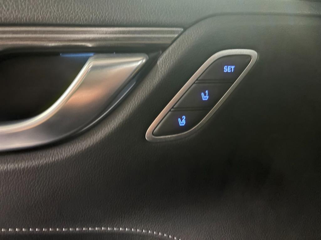 HYUNDAI Grandeur - Vista 8