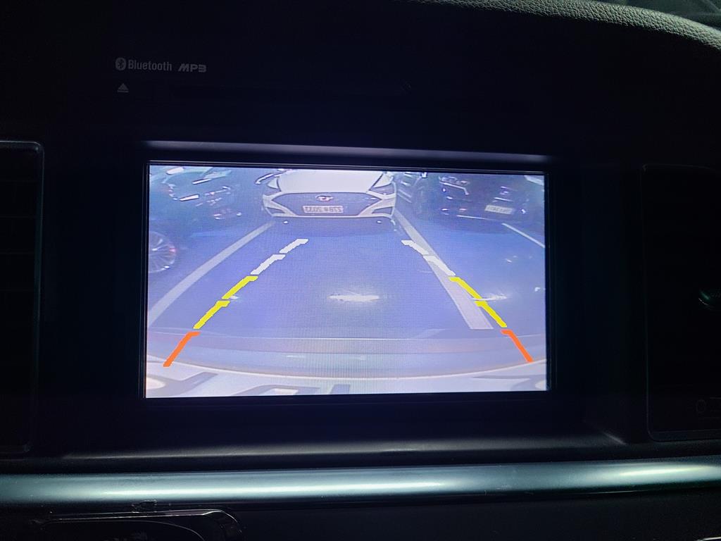 HYUNDAI Sonata - Vista 8