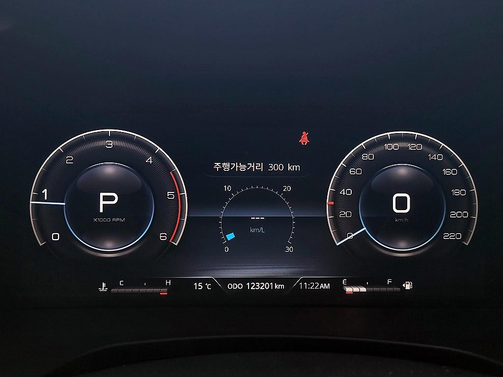 Ssangyong Rexton - Vista 9