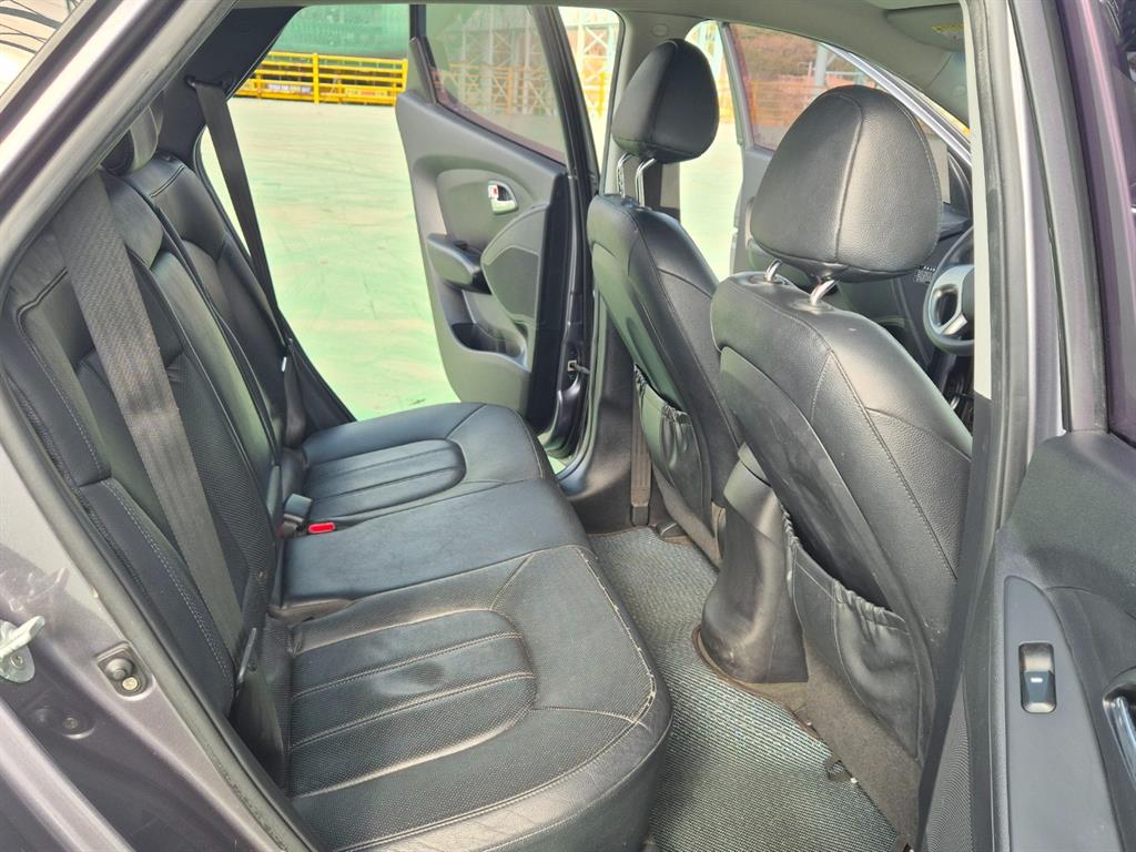 HYUNDAI Tucson - Vista 8