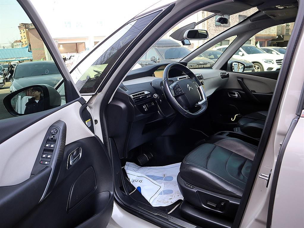 Citroen C4 - Vista 11