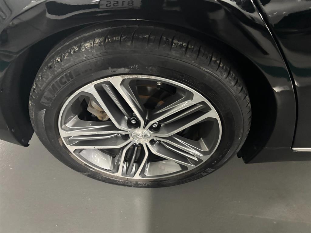 HYUNDAI Grandeur - Vista 6