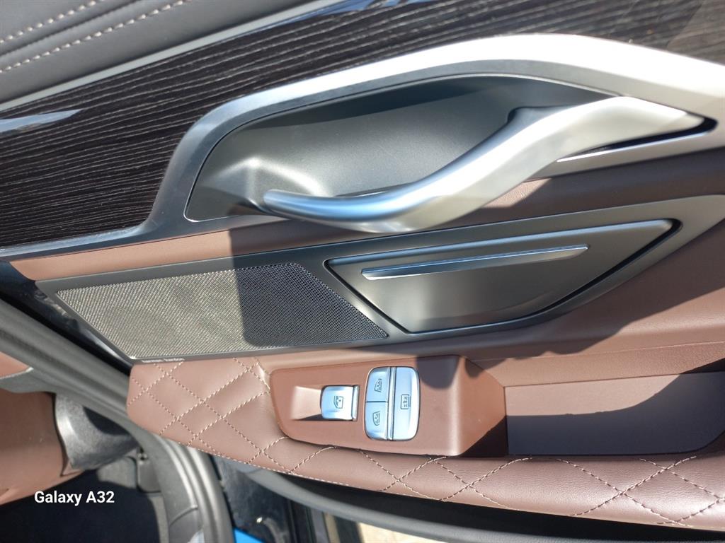 BMW 7 Series 2020 Negro - Importación desde Corea - HF Imports Iquique - Foto 14