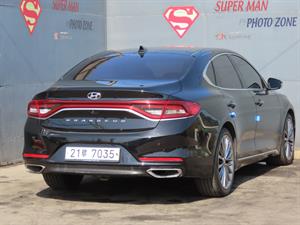 HYUNDAI Grandeur - Vista 8