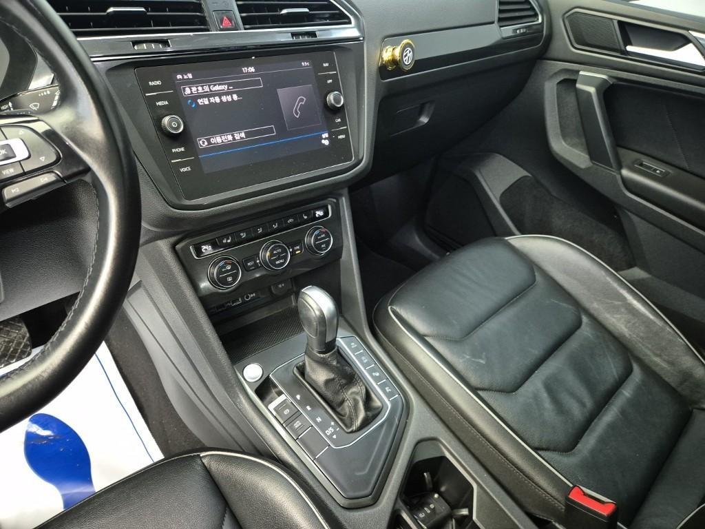 Volkswagen Tiguan - Vista 10