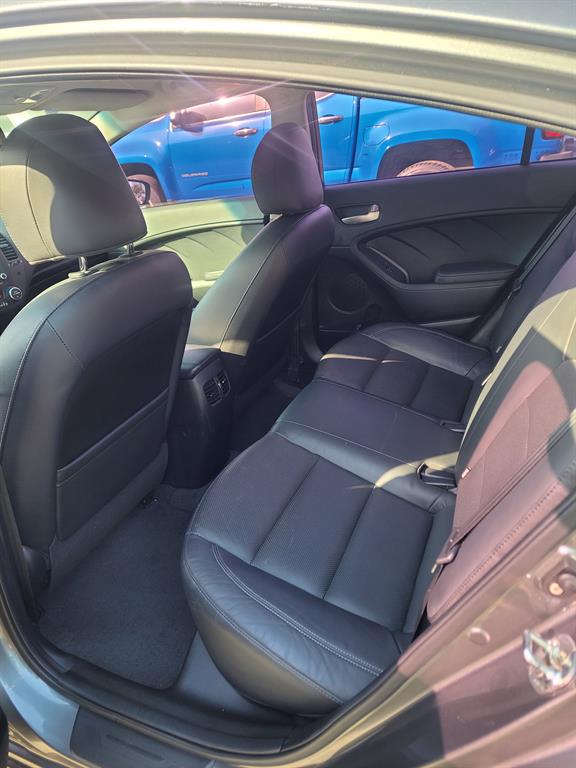 KIA K3 2015 Gris - Importación desde Corea - HF Imports Iquique - Foto 13