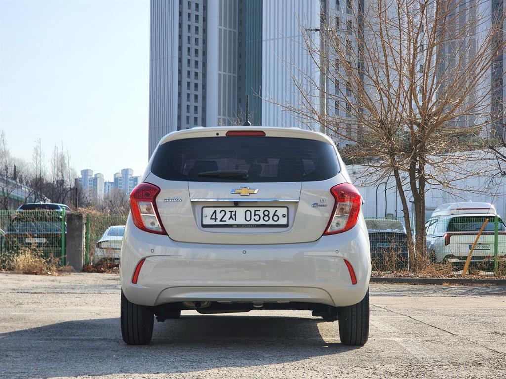 Chevrolet Spark - Vista 3