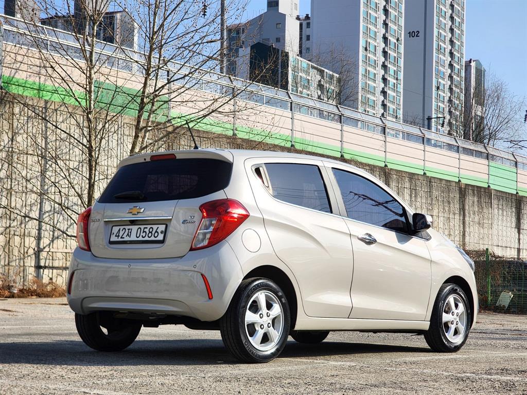 Chevrolet Spark - Vista 4