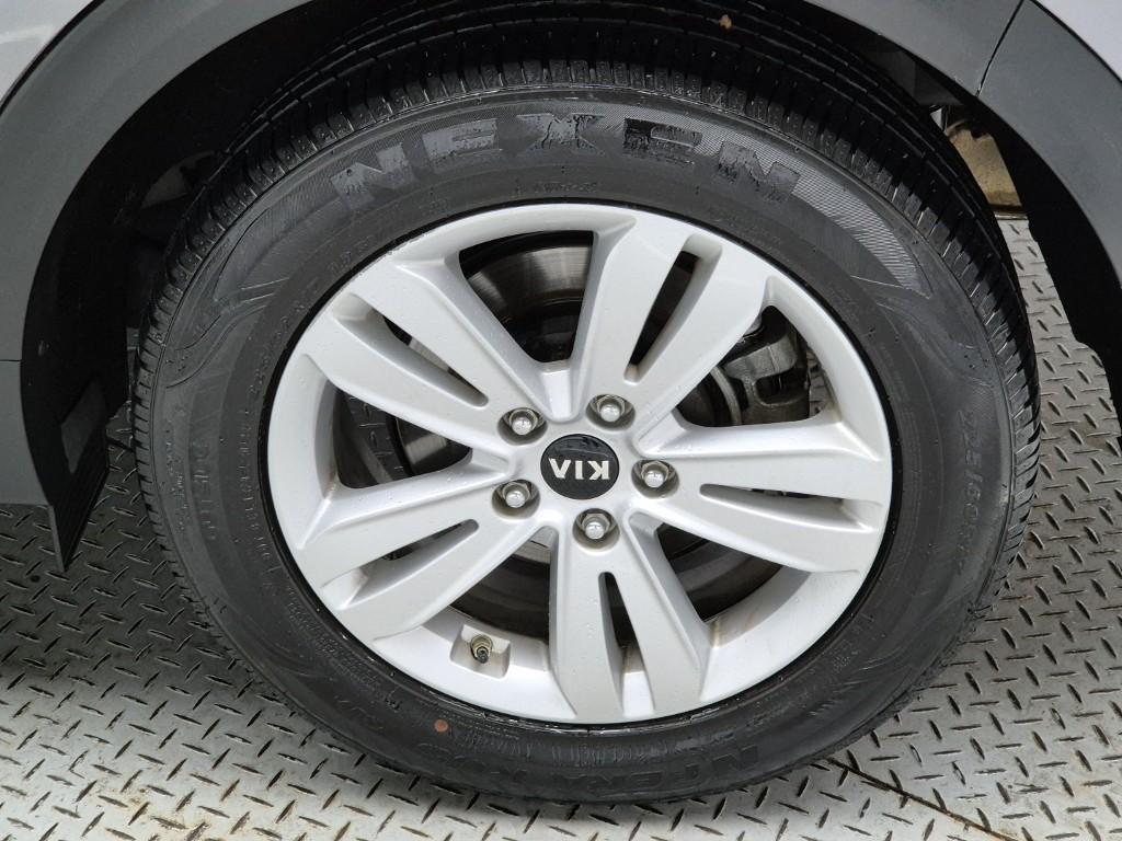 KIA Sportage 2017 Gris - Importación desde Corea - HF Imports Iquique - Foto 17