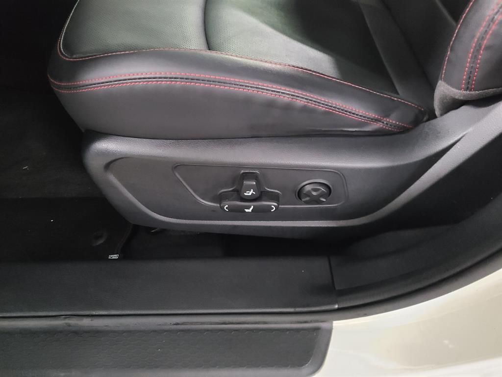 Ssangyong Tivoli 2021 Blanco - Importación desde Corea - HF Imports Iquique - Foto 17