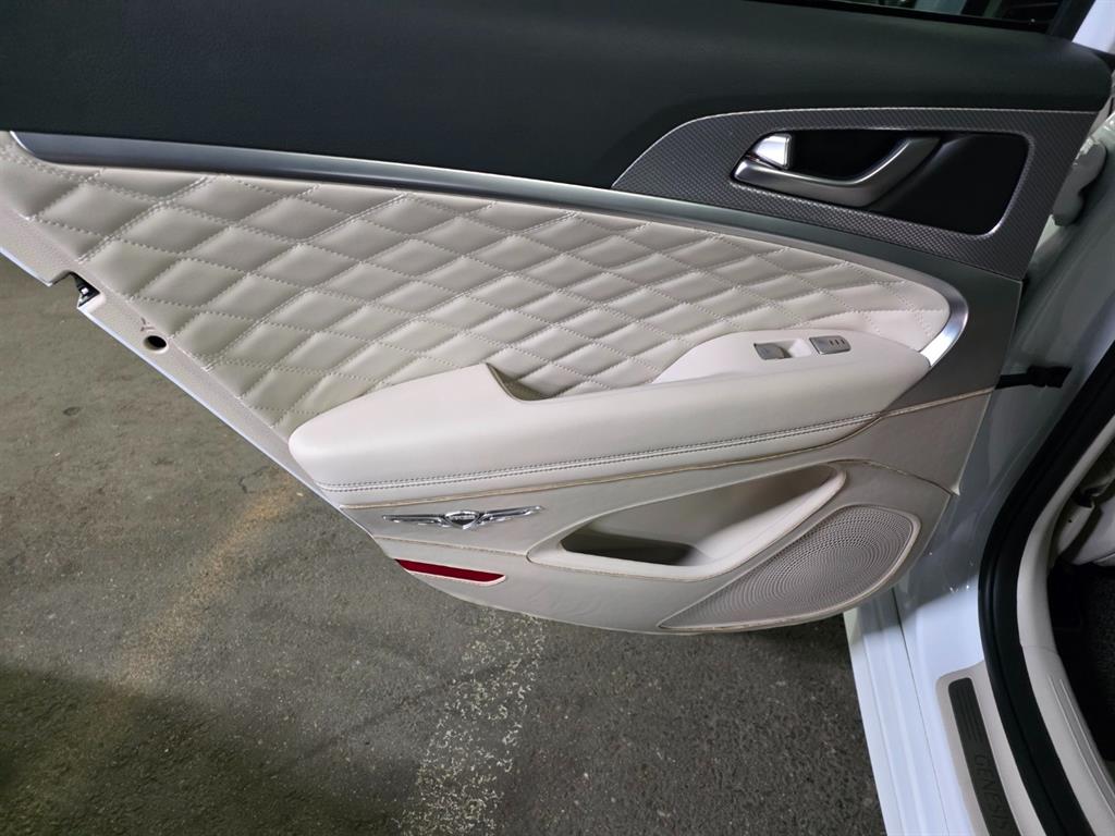 Genesis G70 2021 Blanco - Importación desde Corea - HF Imports Iquique - Foto 15