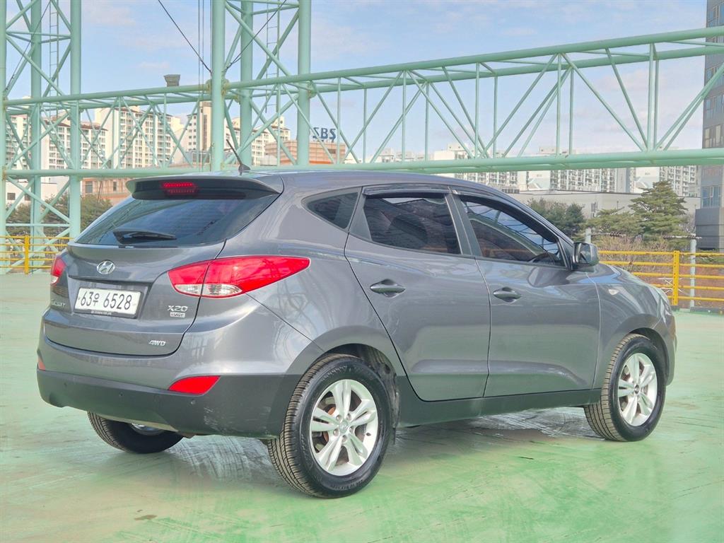 HYUNDAI Tucson - Vista 2