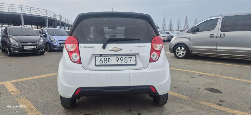 Chevrolet Spark - Vista 11