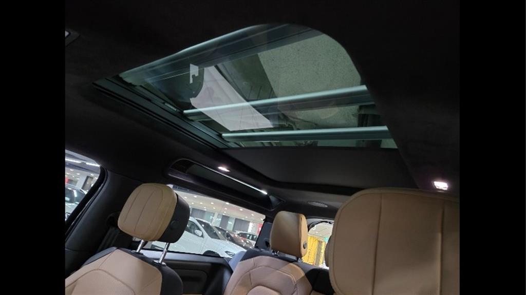 Land Rover Defender 2025 Negro - Importación desde Corea - HF Imports Iquique - Foto 17