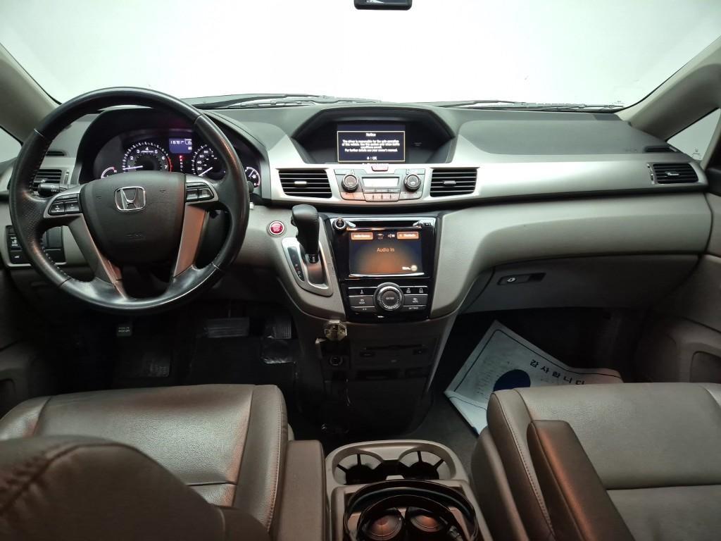 Honda Odyssey 2016 Blanco - Importación desde Corea - HF Imports Iquique - Foto 14