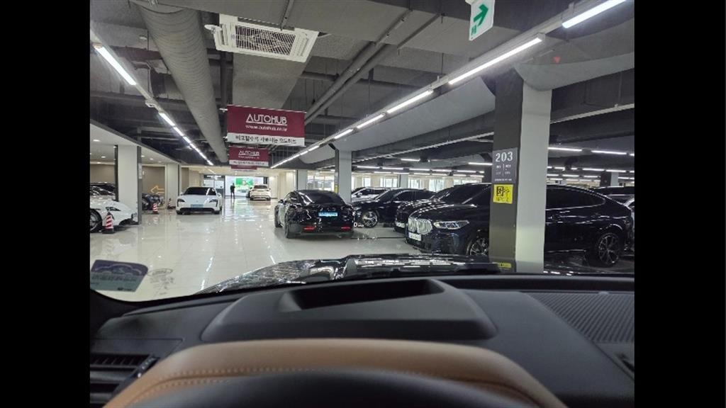 Land Rover Defender 2025 Negro - Importación desde Corea - HF Imports Iquique - Foto 15