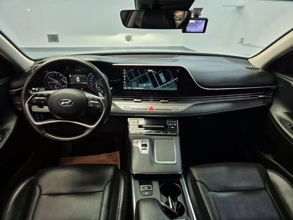 HYUNDAI Grandeur - Vista 7