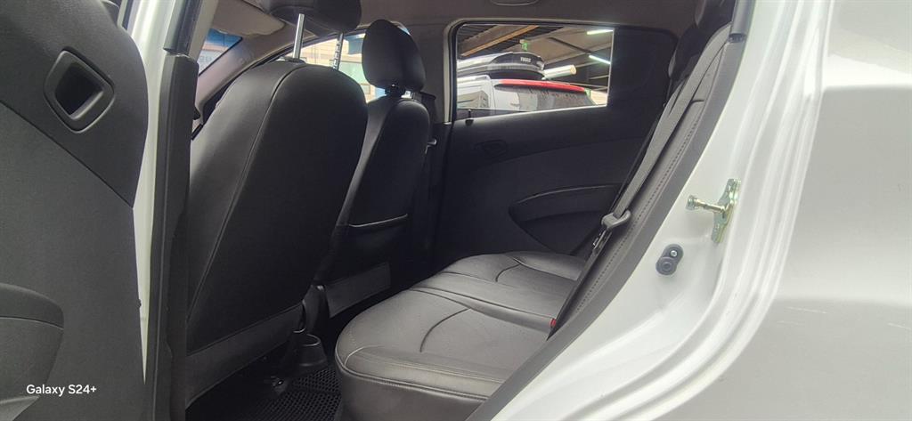 Chevrolet Spark - Vista 8