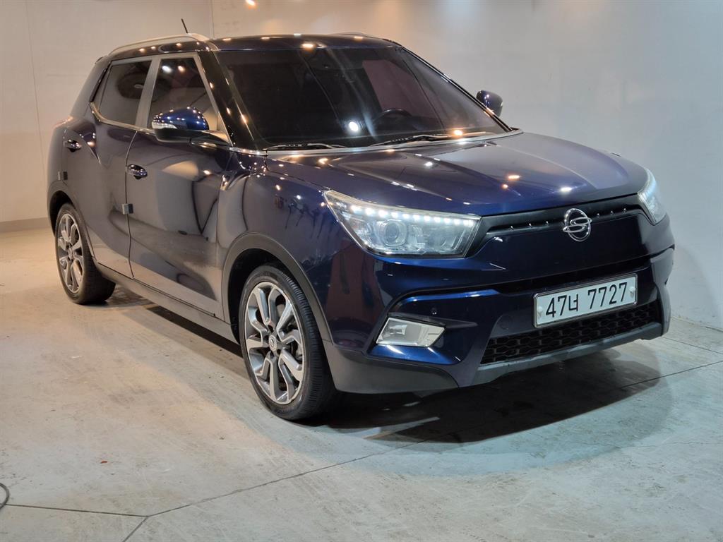 Ssangyong Tivoli - Vista 2