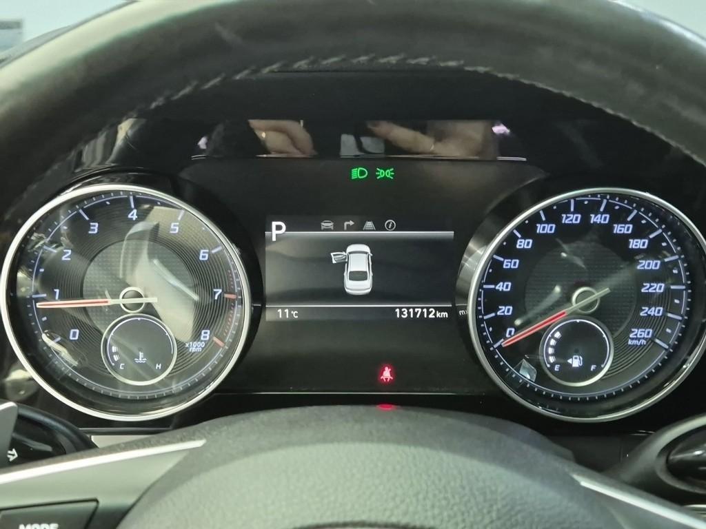 HYUNDAI Grandeur - Vista 6