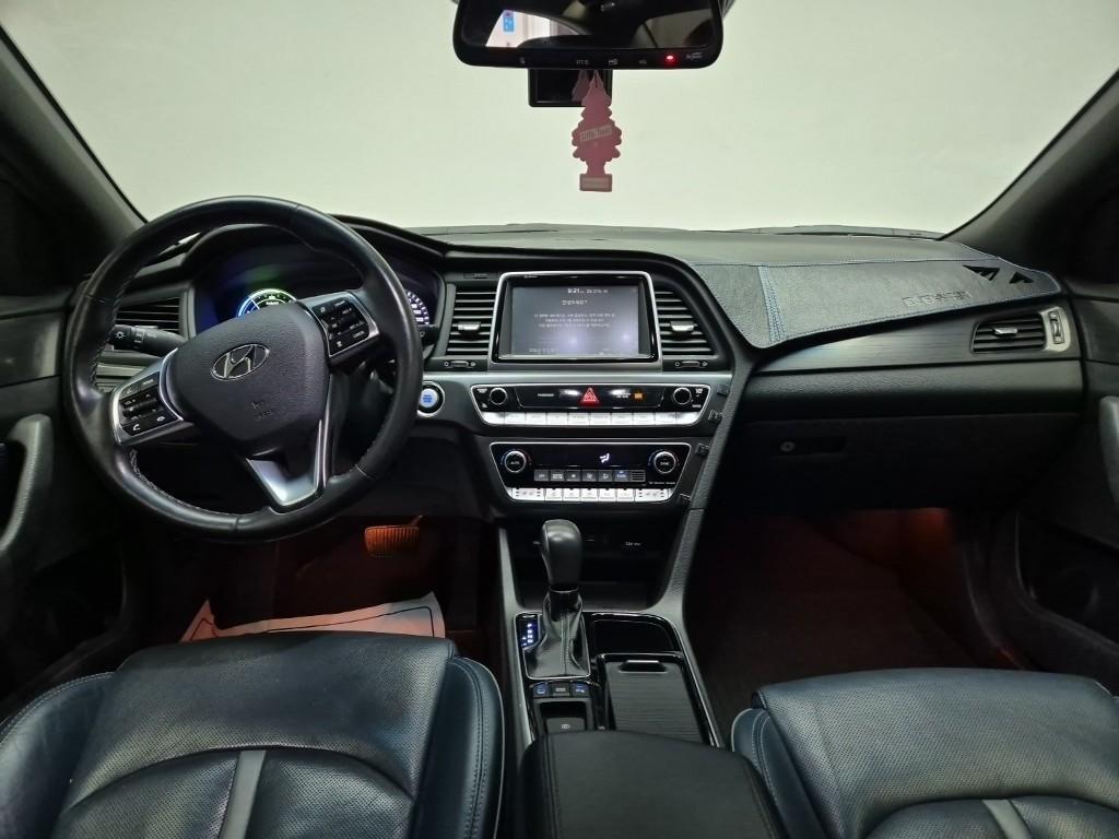 HYUNDAI Sonata - Vista 7