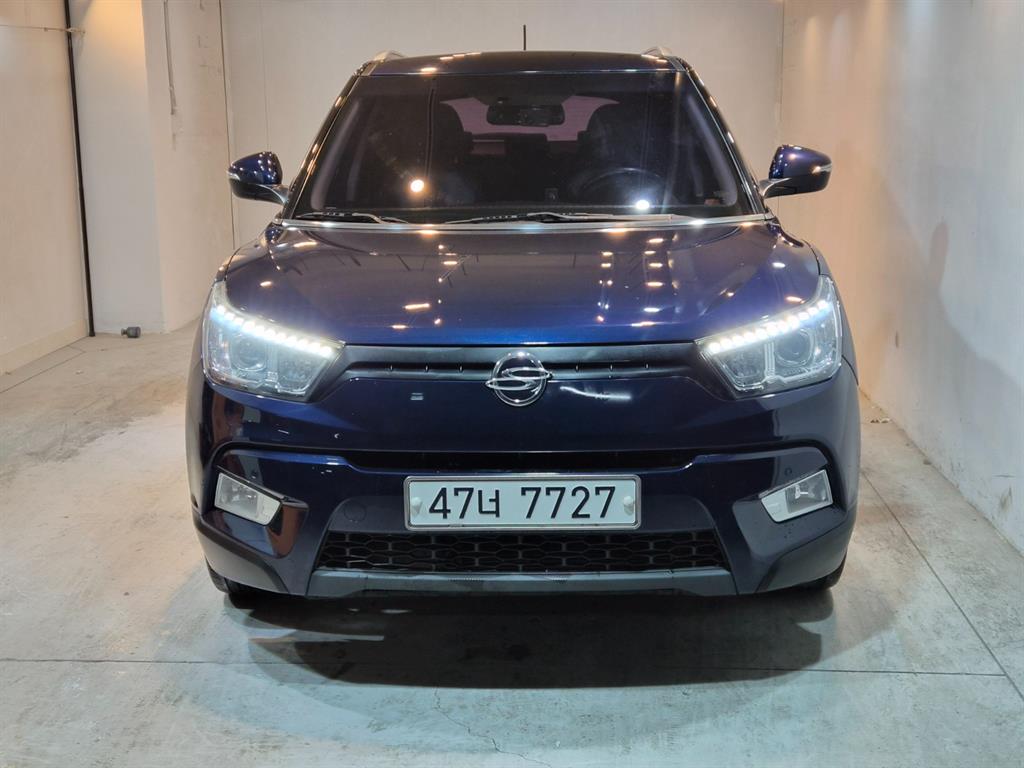 Ssangyong Tivoli 2015 Azul - Importación desde Corea - HF Imports Iquique - Foto 1
