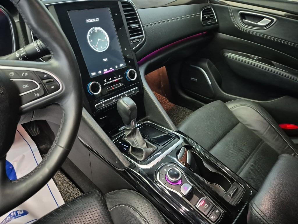 SAMSUNG SM6 - Vista 8