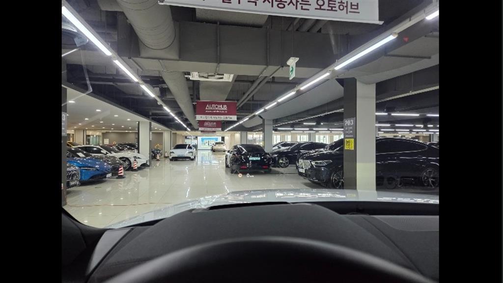 Land Rover Discovery 2025 Blanco - Importación desde Corea - HF Imports Iquique - Foto 17