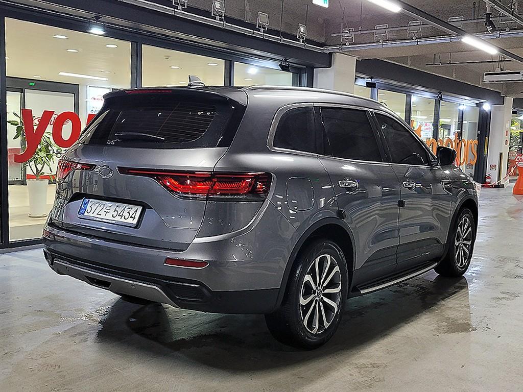 SAMSUNG QM6 - Vista 4