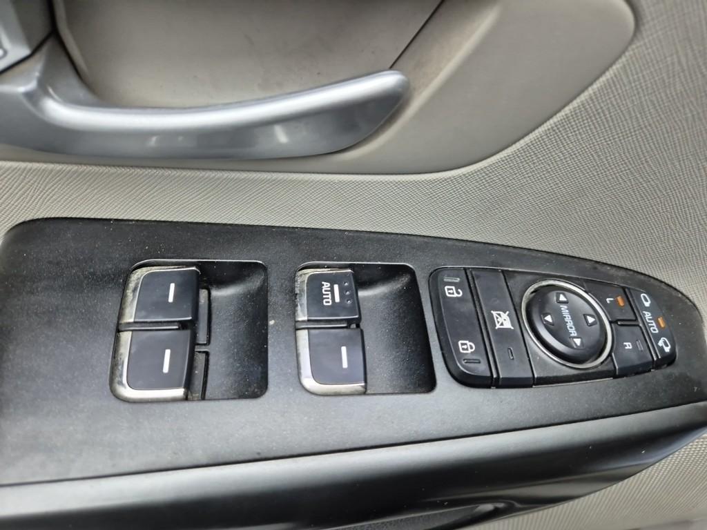 KIA Carnival 2016 Negro - Importación desde Corea - HF Imports Iquique - Foto 18