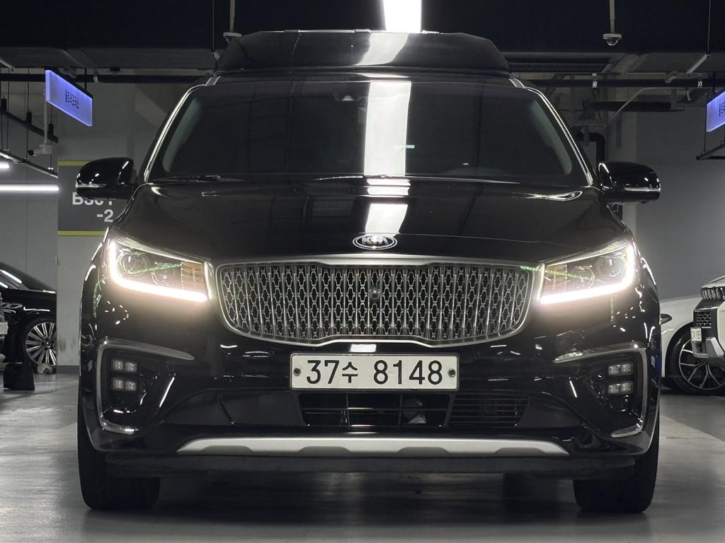 KIA Carnival - Vista 2