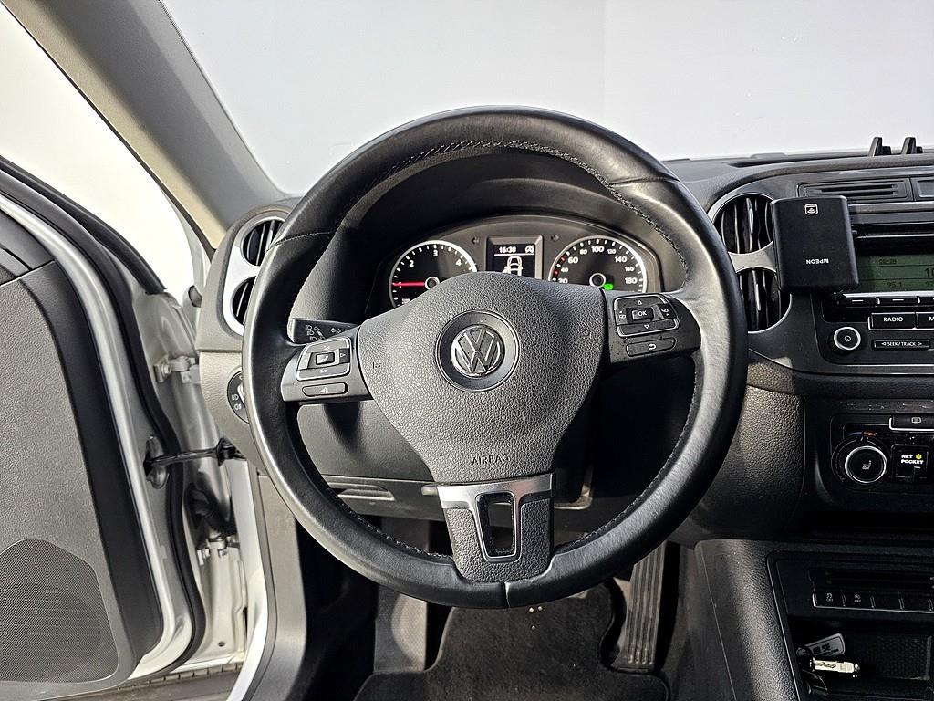 Volkswagen Tiguan - Vista 12