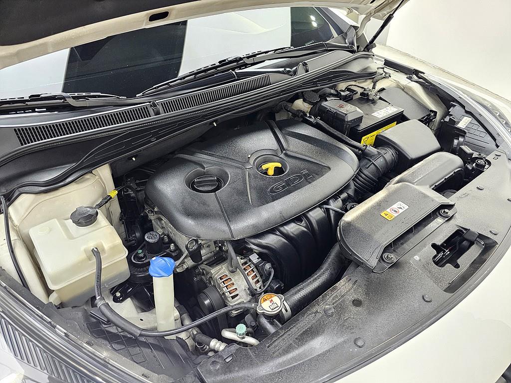 HYUNDAI i40 - Vista 6