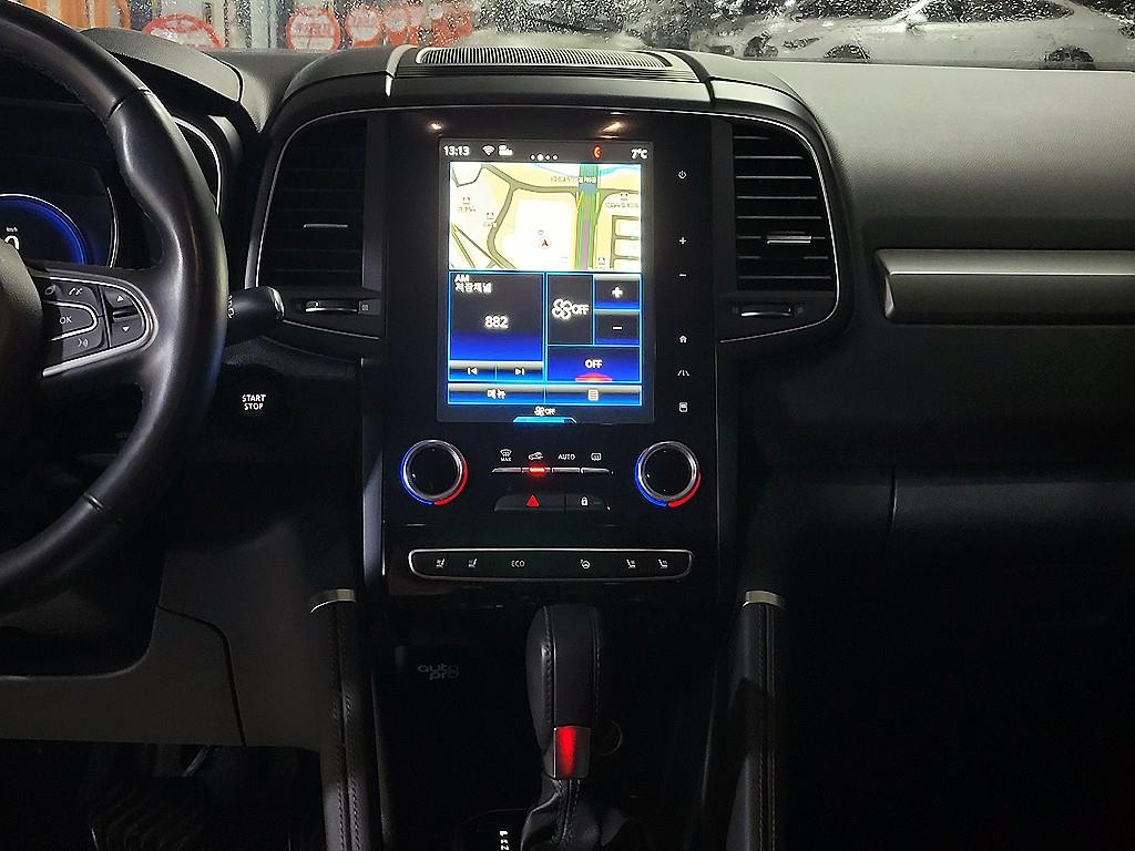 SAMSUNG QM6 - Vista 11