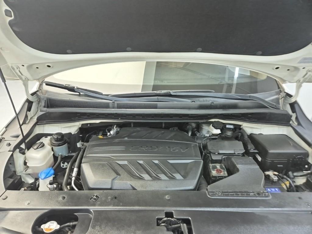 KIA Carnival - Vista 5