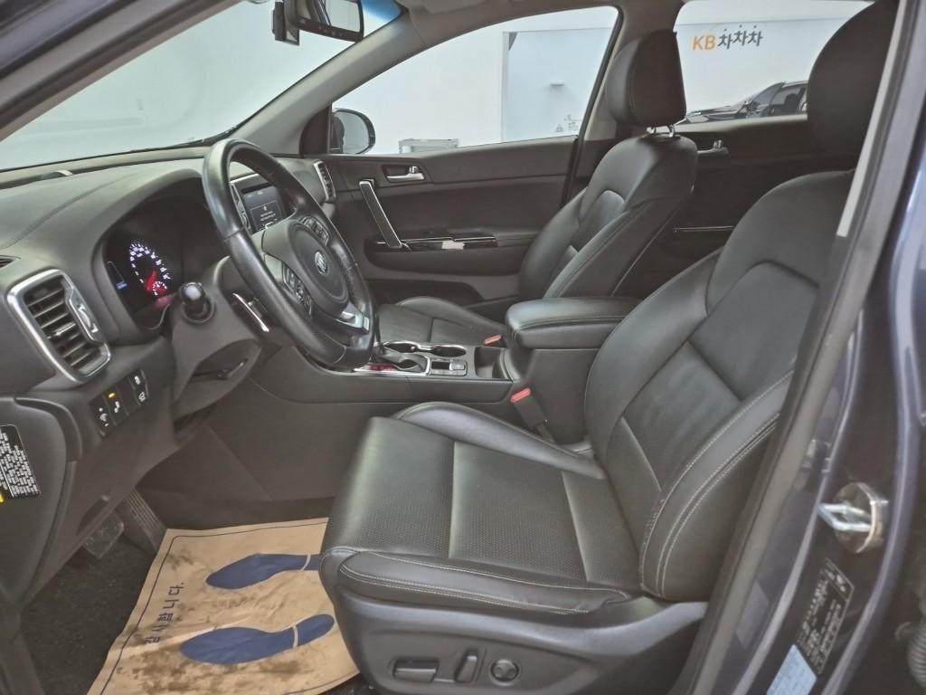 KIA Sportage - Vista 11